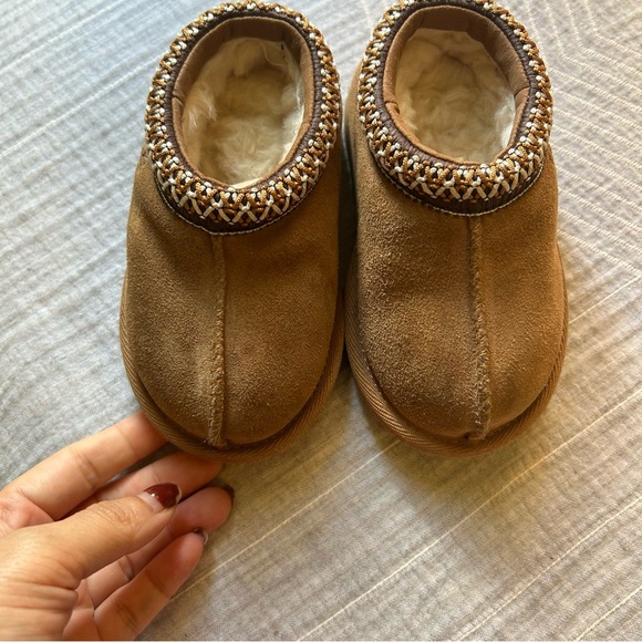 UGG Tasman Kids Slippers toddler 6T - Picture 1 of 13